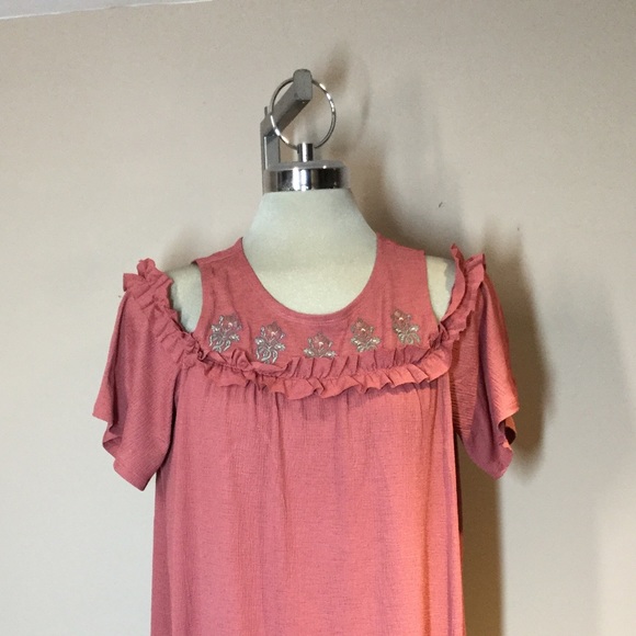 Lauren Conrad, Embroidered Front tan Colour, Size L - Picture 2 of 6